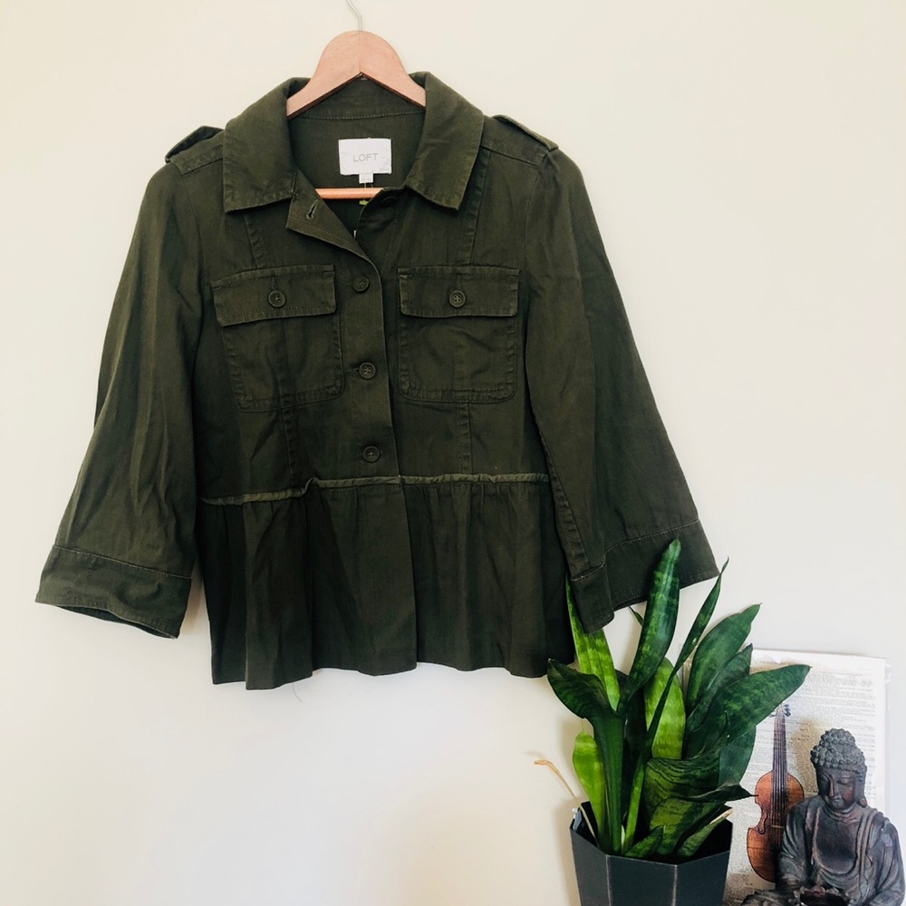 SOLD | LOFT Olive Green Peplum Hem Jacket - Picture 4 of 12